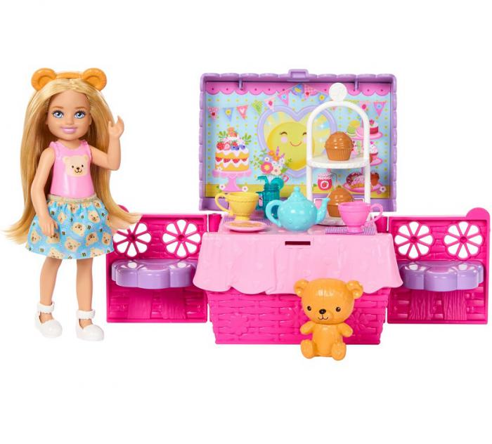 ΚΟΥΚΛΑ MATTEL BARBIE: FAMILY AND FRIENDS - CLUB CHELSEA TEA PARTY PICNIC JJB40